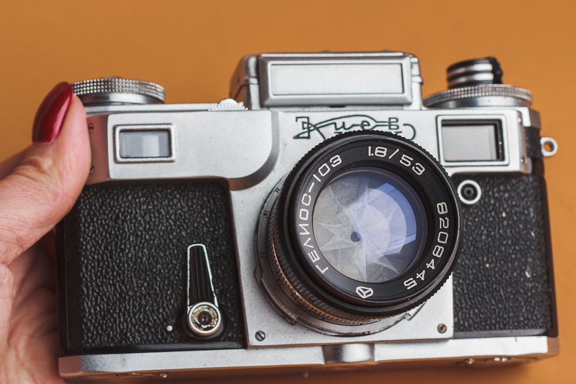 Kiev 4 camera Rangefinder film camera Lens MC Helios103