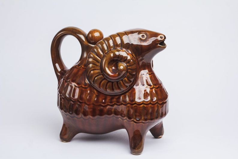 Ram decanter Shabby chic rustic decor Wine Whiskey Birthday coworker gift for him man Liqueur Vintage Jug barware ceramic sheep decanter