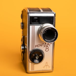 Retro video camera Pentaka 8 Old Vintage Movie Camera 8mm Video camera Movie camera Pentaka Old movie camera German movie camera