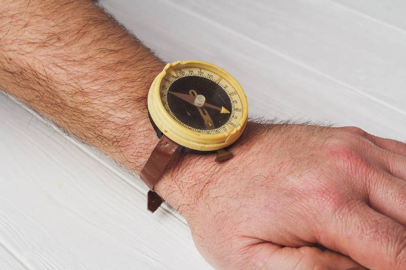 Compass Vintage Wrist Compass Traveler Accessories Surveyor Etsy - image 0