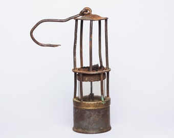 Kerosene lantern Vintage Primitive rusty oil soviet gas lamp Antique lighting Steampunk Farmhouse Wabi sabi home decor petroleum lamp