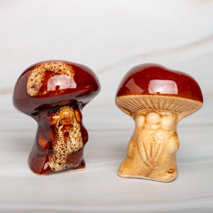 Vintage ceramic Salt and Pepper shaker set in shape of mushrooms Kitchen Decor Nature Inspired Housewarming gift kitchenware
