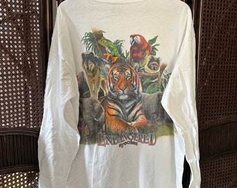 Chemise vintage à manches longues pour les espèces en voie de disparition, zoo des animaux de la jungle, t-shirt vintage pour hommes, t-shirt vintage pour femmes, cadeau pour maman, livraison gratuite