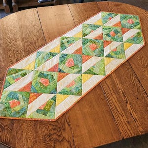 Patroon Crazy Quilt Runner: eenvoudige patchwork, moeilijkheidsgraad (digitale download)
