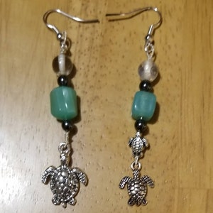 Pendientes de la familia de tortugas marinas