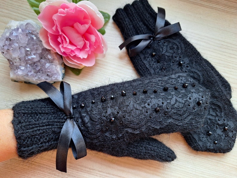 Women Hand Knitted Mittens Elegant Mittens with Black Lace and Glass Crystal Beads Wool Mohair Mix Yarn Hand Warmers Gift for Her imagem 5