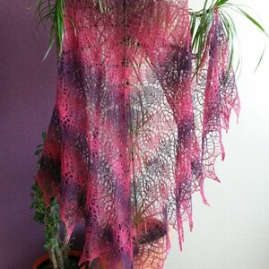 Hand Knitted Triangular Lace Shawl Wild Berry Colour 100% Natural Lamb Wool Kauni Yarn Handmade Warm Large Shawl Wrap Scarf Red Purple Berry image 3