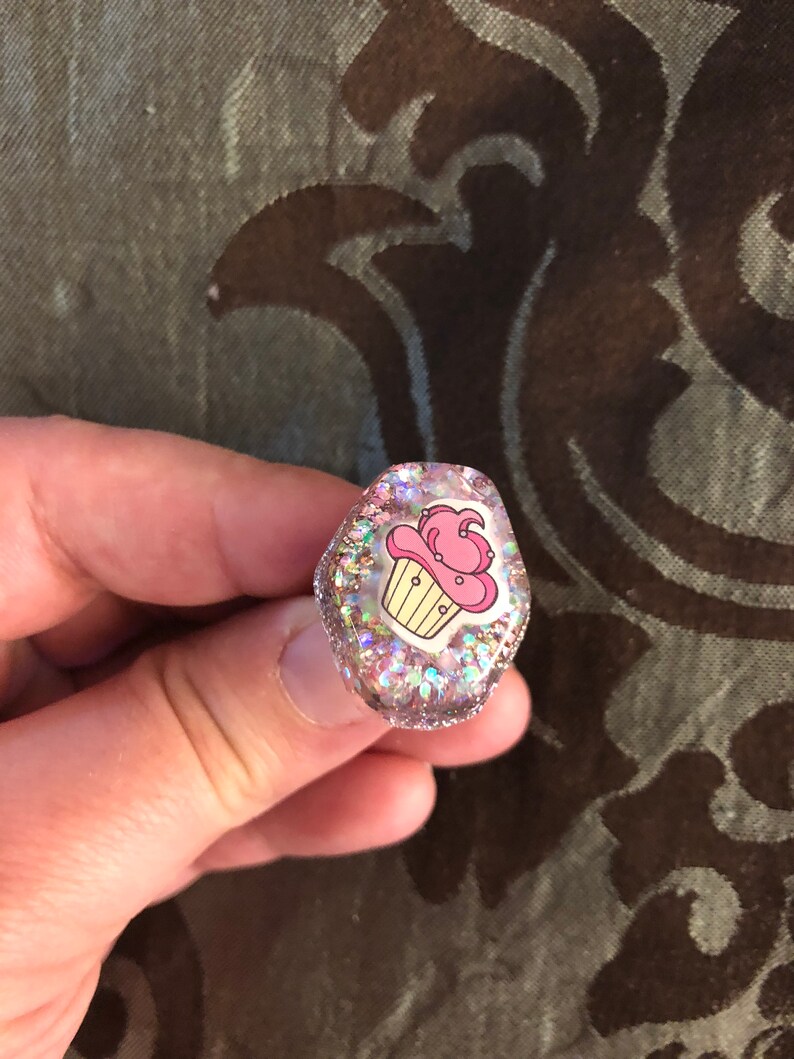 Kawaii cupcake resin ring