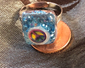 Cute peace sign adjustable resin ring