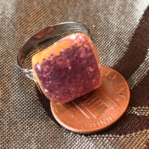 Fun glitter resin ring