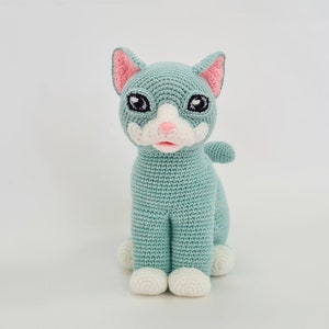 Aquila the Kitten life-sized amigurumi pattern with needle felting image 3