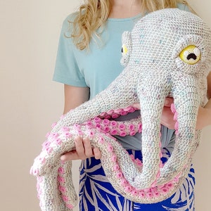 Apollo the Octopus giant crochet pattern EASY TO FOLLOW image 4