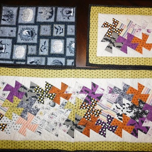 Spooky Table Placemats and Table Runner