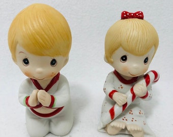 Vintage Russ Christmas Figurine 4&quot; 2469 Tc6 Boy Girl Couple Set Praying Prayer Candy Cane Holiday Brother Sister Decoration Kid Nursery Room