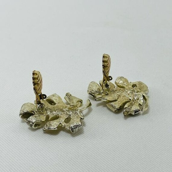 Vintage Sarah Coventry Clip Earrings Maple Leaf F… - image 8