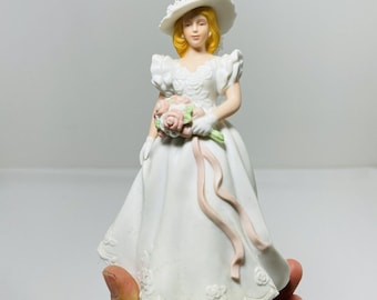 vintage Avon Summer Bride Femmes Figurine Sculpture Robe De Mariée Réception Fête Anniversaire 1986