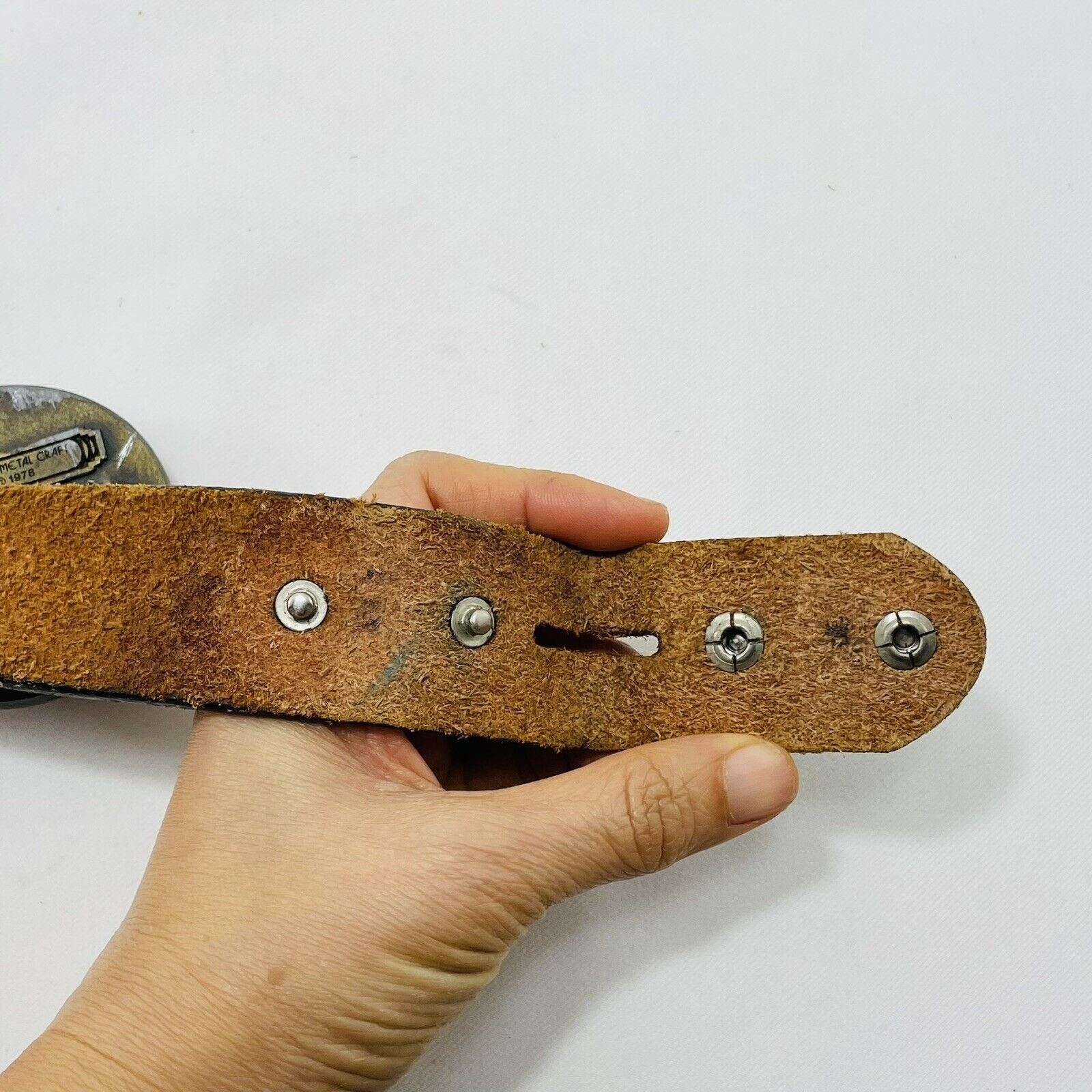 1978 Beth Frank Leather Belt Big Buckle Size 32 Retro Metal  display picture 3