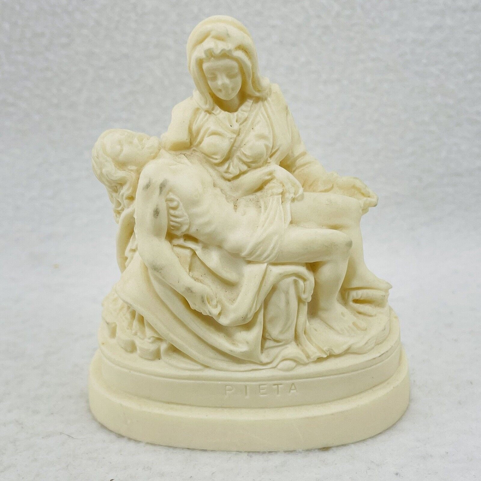Ag Pieta Sculpture Jesus Mary Figurine Statue Christmas Christianity Church Art Religion Religious Christ Prayer Praying Room Italy Italian