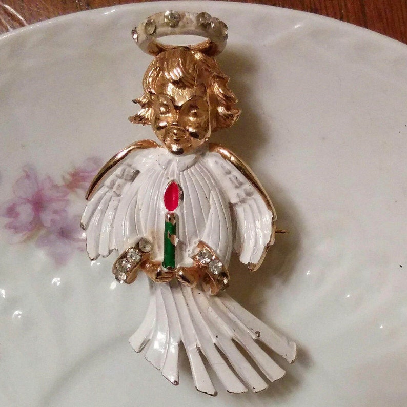 Signed HATTIE CARNEGIE angel brooch Christmas pin rare white enamel with rhinestone halo candle pave vintage cherub pin book piece holiday