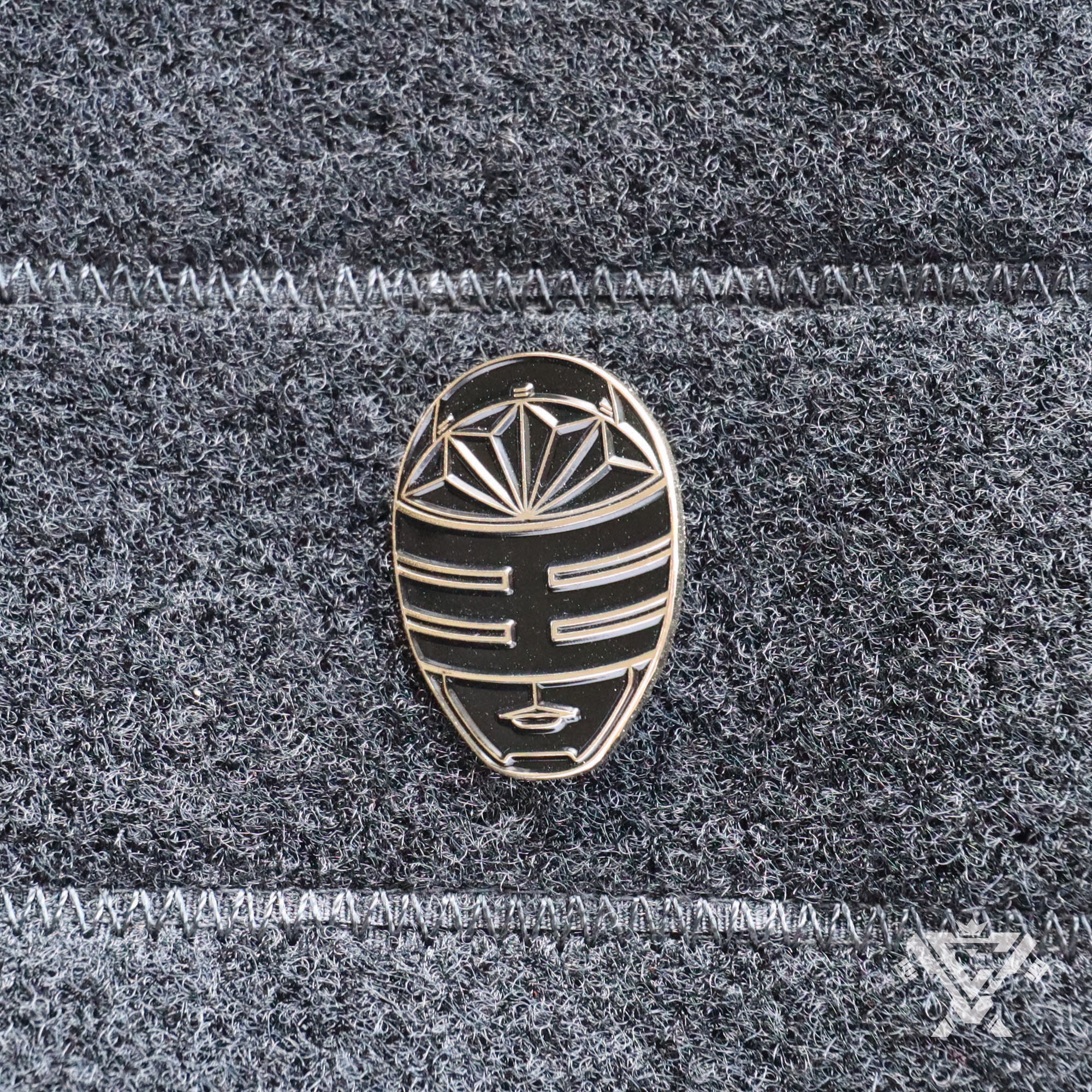 Z-06 Kingranger/Zeo Gold Ranger - Collectible Soft Enamel  Pin