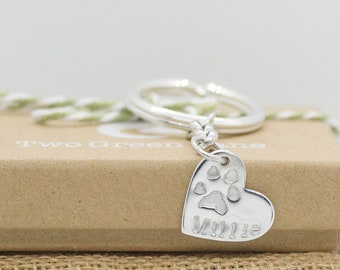 Personalised silver paw print keyring