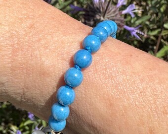 Blue Bracelet with Puka Shell Clasp, Boho Style, Czech Glass & 14k Gold Fill