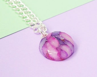 Small circle pendant necklace, Pink and purple necklace, Marbled jewellery, Dainty circle drop choker