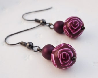 Red rose earrings, Burgundy and white earrings, Dark red dangly earrings