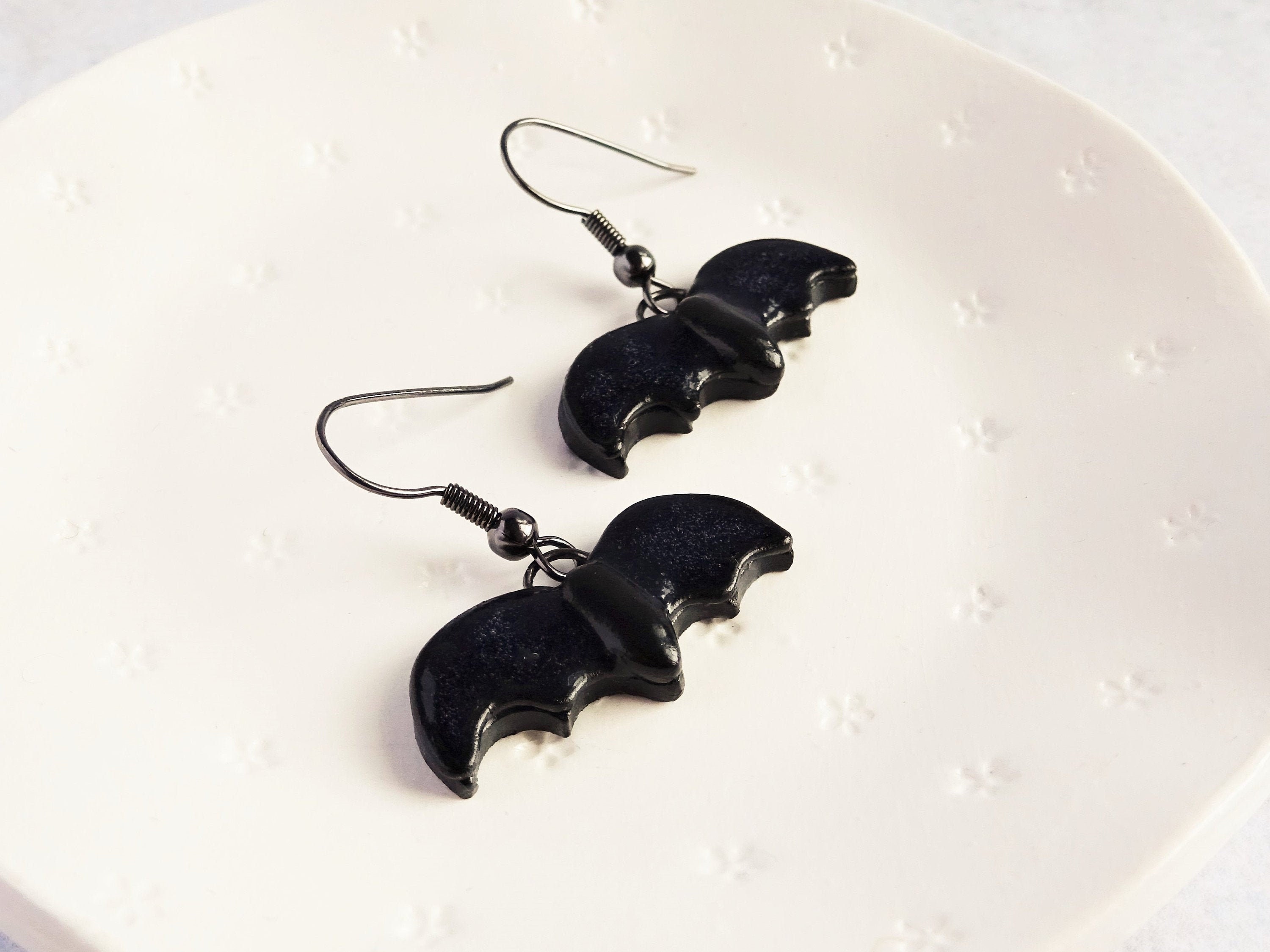 Black bat earrings Halloween earrings Cute bat earrings Etsy