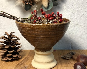 Incense cup for the Twelve Days of Christmas, Yule, Christmas, incense goblet, Yule // Incense burning for New Year's 2026 // Incense bowl, incense, ritual, honey brown, beige