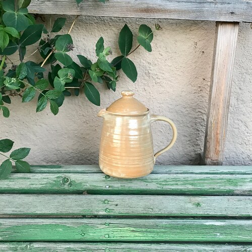 Coffee pot Teapot 1.3 liters // Coffee pot Lidded jug // Teapot Coffee tea shops pot // Jug with lid for cake table beige cream