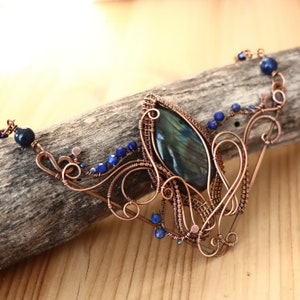 Statement necklace, trendy necklace, labradorite necklace, lapis necklace, blue necklace, copper wire necklace, Boho necklace