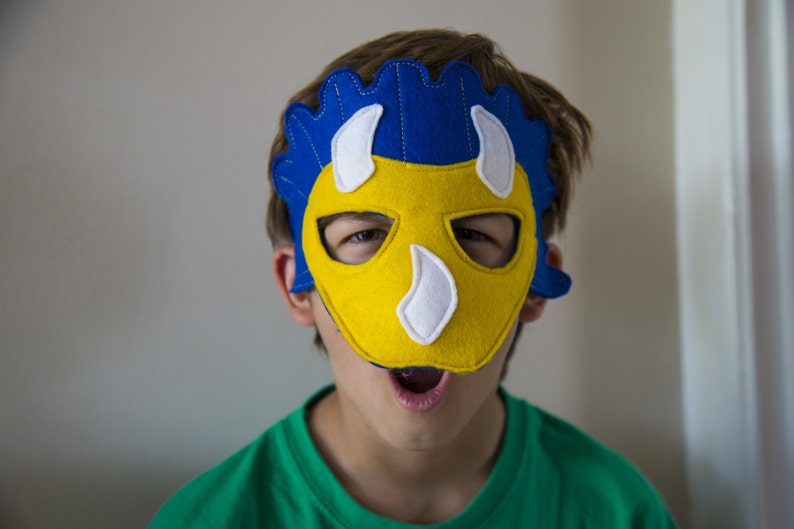 Kids Triceratops felt mask, Dinosaur Felt Mask, colourful mask, kids dinosaur dressing up outfit, world book day image 8