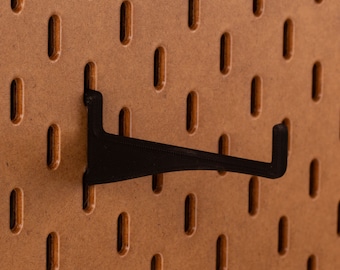 Horizontal hook 8 cm with upright pin