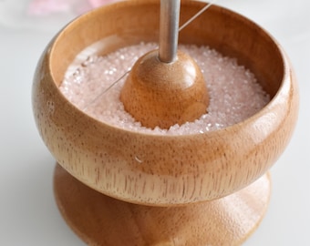 Bead spinner with needle