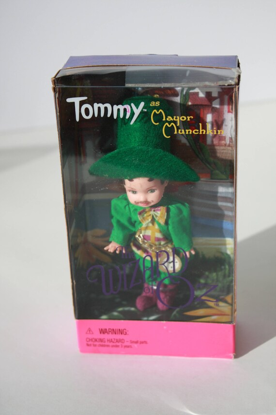 tommy as mayor munchkin