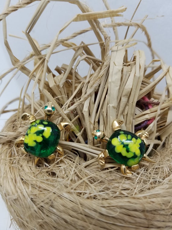 Vintage Pair of Emerald Green Turtle Pins
