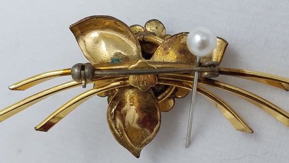 Vintage Floral Pearl Gold Plated Brooch - Creed - image 4