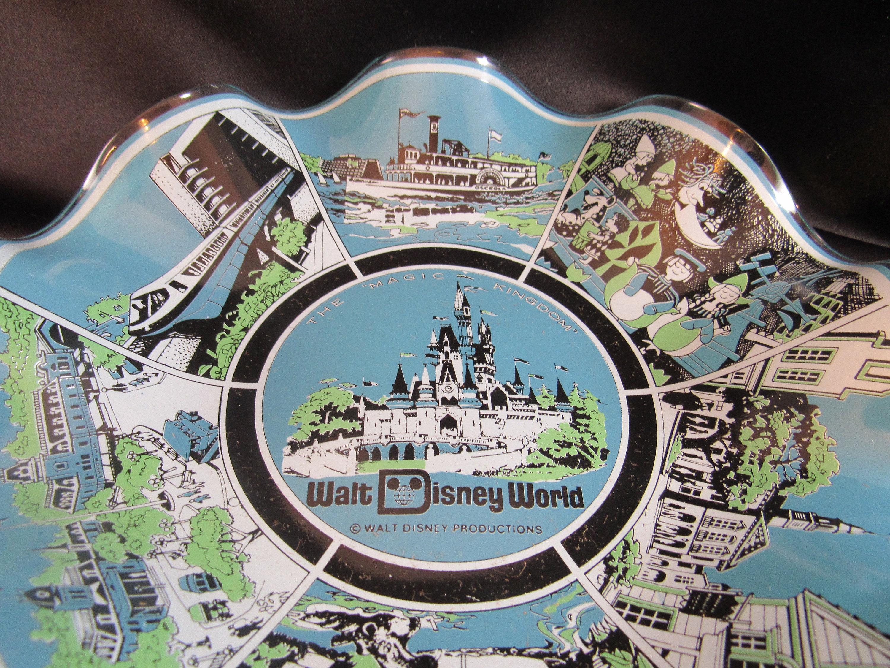 Vintage Walt Disney World souvenir glass dish en original box Etsy