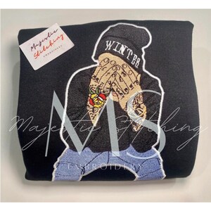 Moletom com bordado personalizado, retrato completo em cores e detalhes, blusa de moletom com capuz bordada, presente de aniversário personalizado, blusa de gola redonda com retrato personalizado