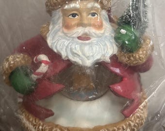Vintage Christmas Snowglobe Wobble Waterfall