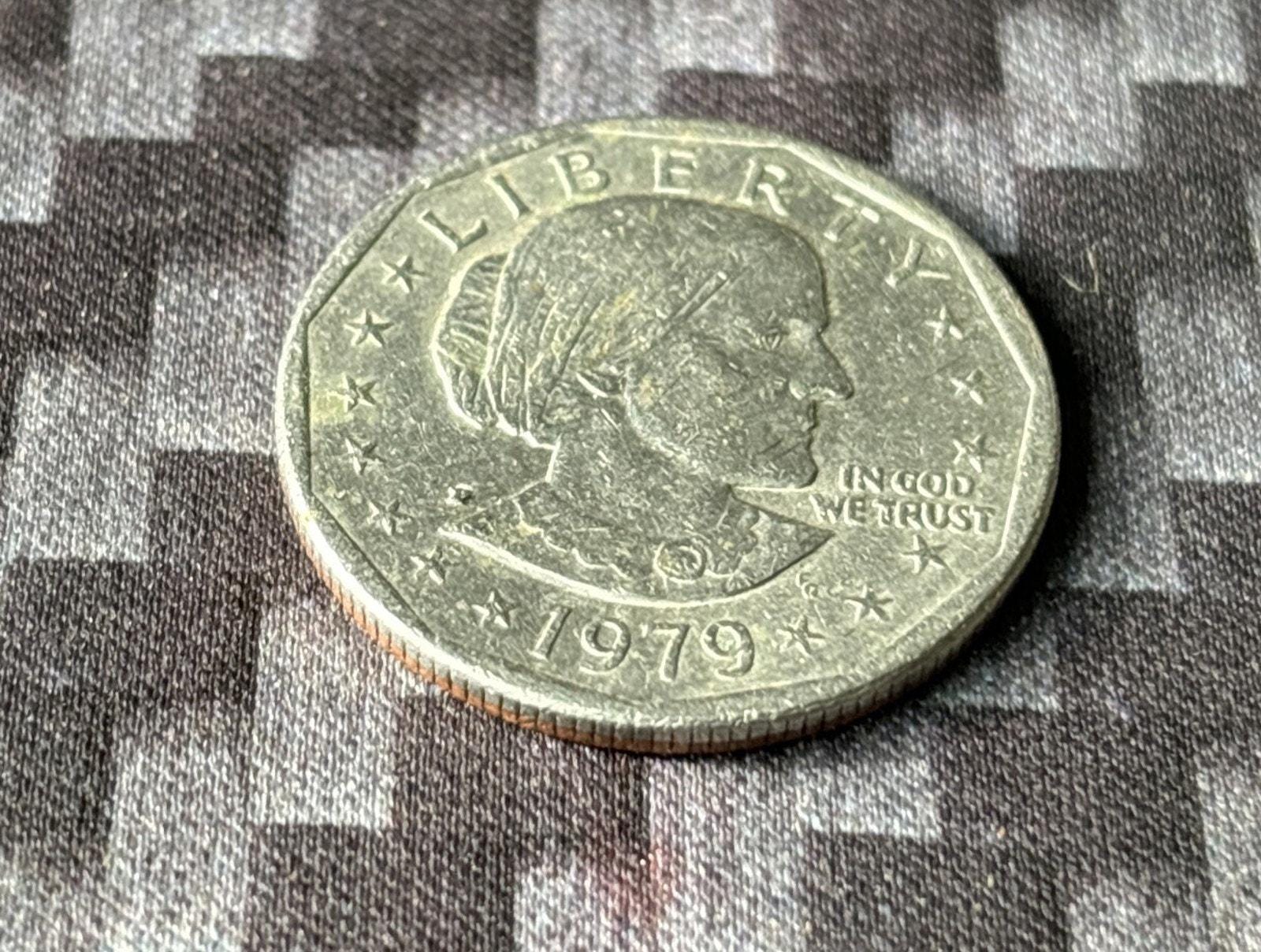 1979 liberty dollar coin - Etsy 日本