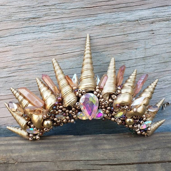 Gold seashell large tiara