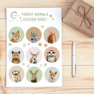 Forest Animal Sticker Sheet –9 Circle Stickers with Fox, Bear, Owl, Hedgehog & Woodland Creatures – Cute Nature Stickers for Journaling