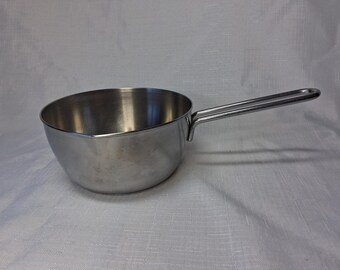 Cacerola para leche Barazzoni INOX 18/10 de acero inoxidable, medio cuarto de galón, fabricada en Italia.