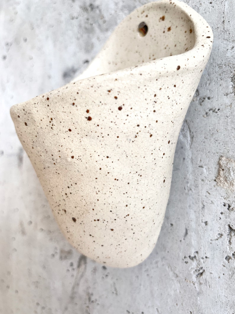 Stoneware Wall Pocket Planter Wall Hanging Succulent Planter Flower Pot Hanging Plant Holder Vase Wallvase Bowl image 4