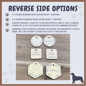 Puede incluir: Tres estilos diferentes de chapas para perros de metal con n&uacute;meros de tel&eacute;fono y la palabra "chipeado" estampada en ellos. Las chapas est&aacute;n sobre una superficie de madera. El texto en las chapas dice: "0412 345 678", "0412 345 678 chipeado", y "0412 345 678 789 chipeado".