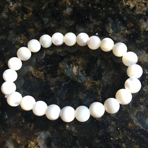 Mother Of Pearl bead bracelet