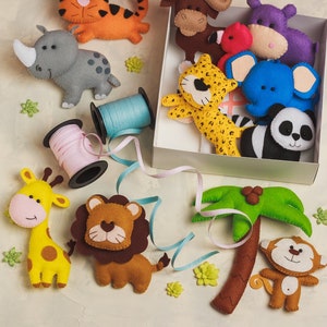 Christmas Ornaments Felt animal ornaments Giraffe ornament Jungle stuffed Safari Monkey Lion Tiger play set Magnets Stocking stuffers Gift