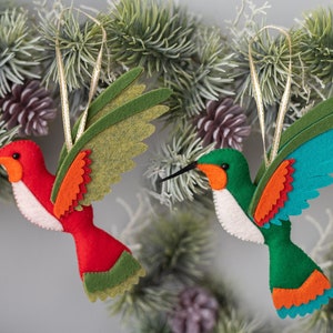 Hummingbird Hanging Christmas Ornaments  memorial gift  Felt bird ornaments Tree decor Stocking stuffer Hummingbird engagement ornament